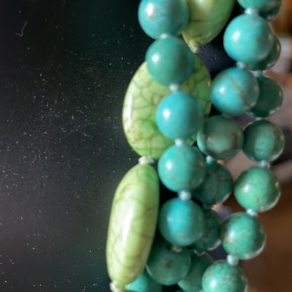 SIMON SEBAG STERLING AND 3 SHADES IF TURQUOISE STATEMENT NECKLACE - Picture 4 of 6